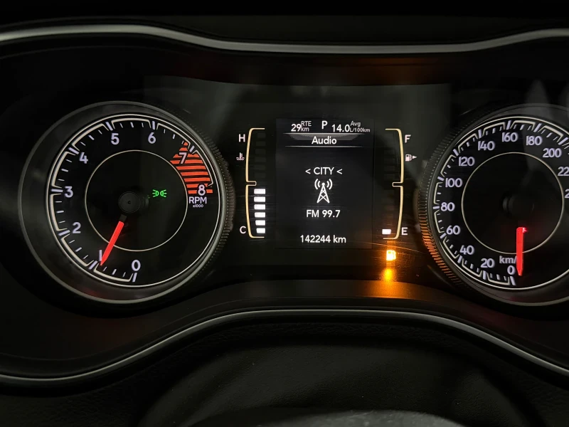 Jeep Cherokee 3.2 4х4 9AT, снимка 12 - Автомобили и джипове - 53060683