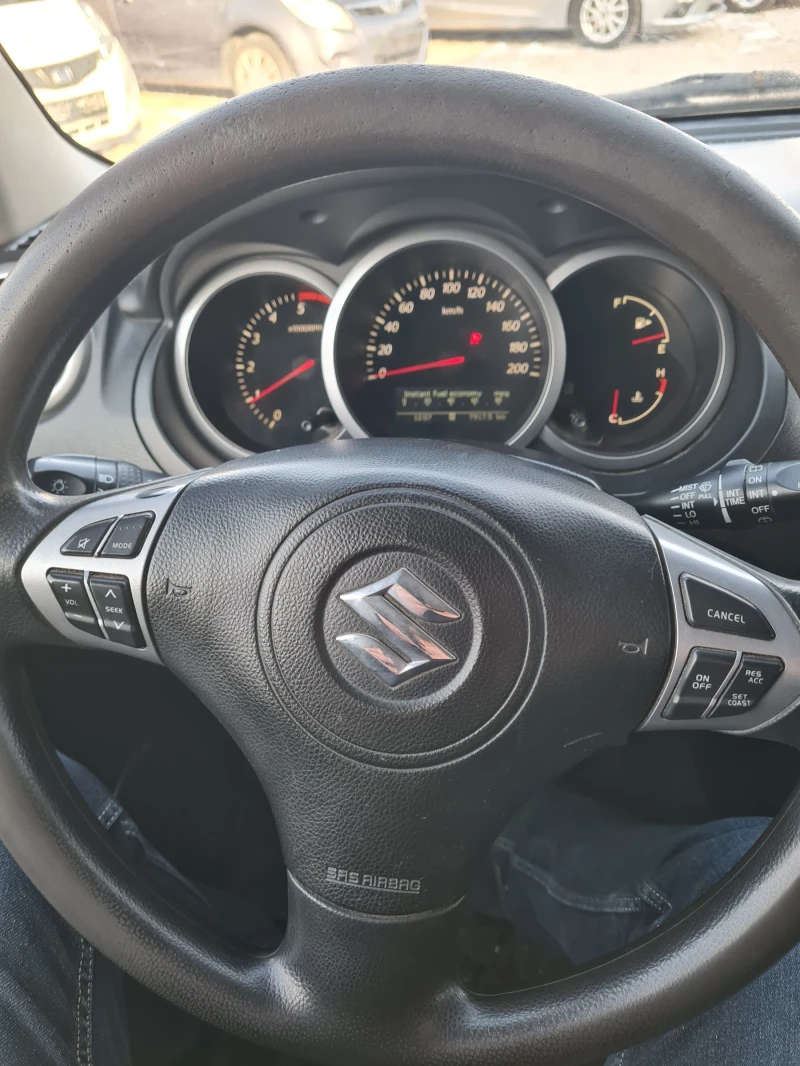 Suzuki Grand vitara 1.9куб.129к.с.2011г. , снимка 14 - Автомобили и джипове - 53408817