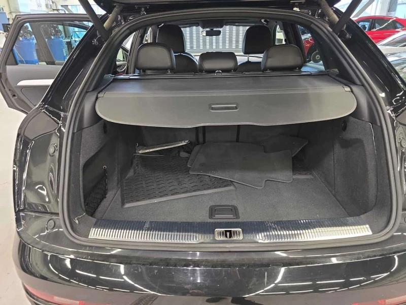 Audi Q3 * Technik * CARFAX * ЦЕНА ДО БГ, снимка 15 - Автомобили и джипове - 53537103