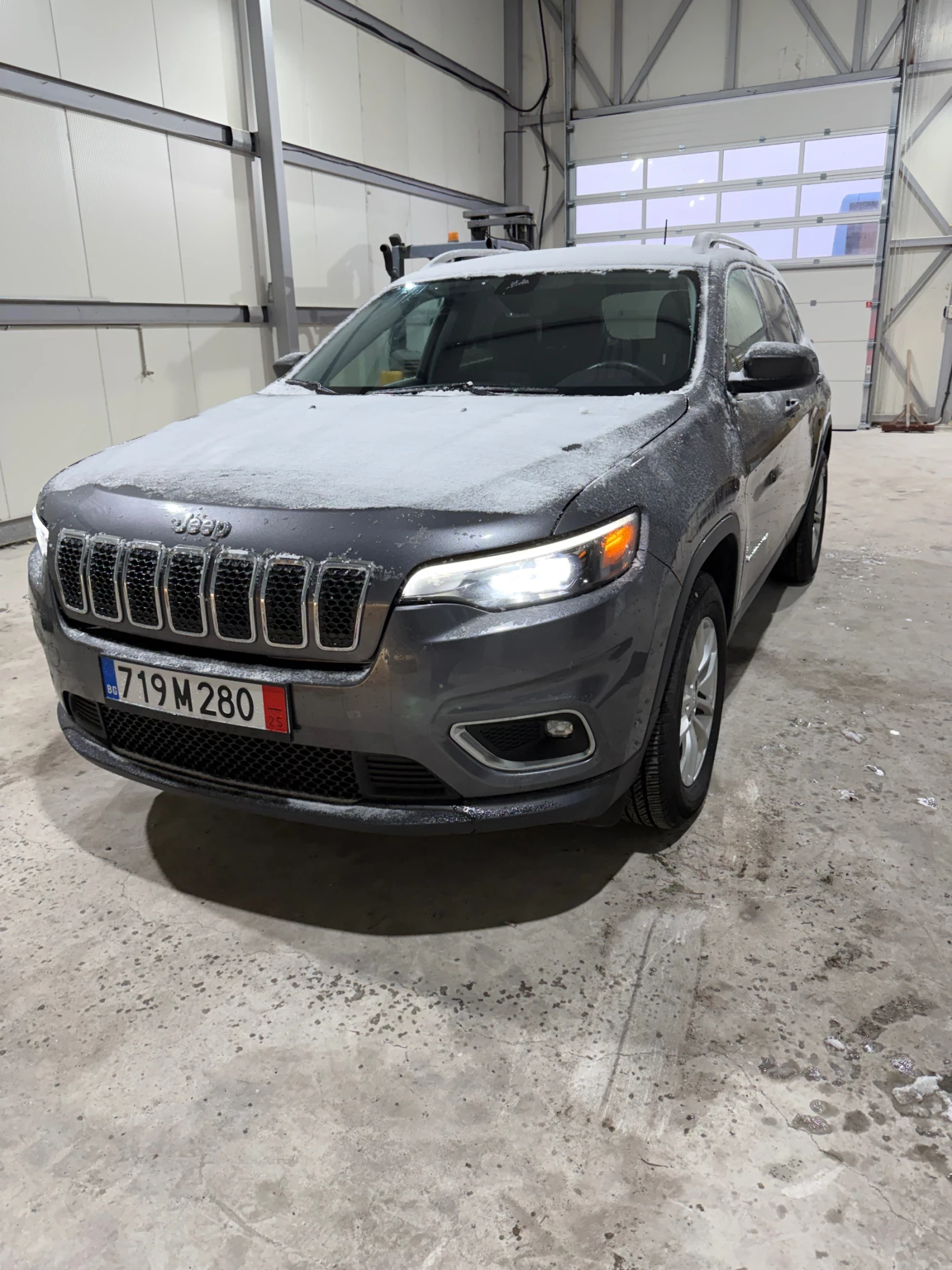 Jeep Cherokee 3.2 4х4 9AT, снимка 1