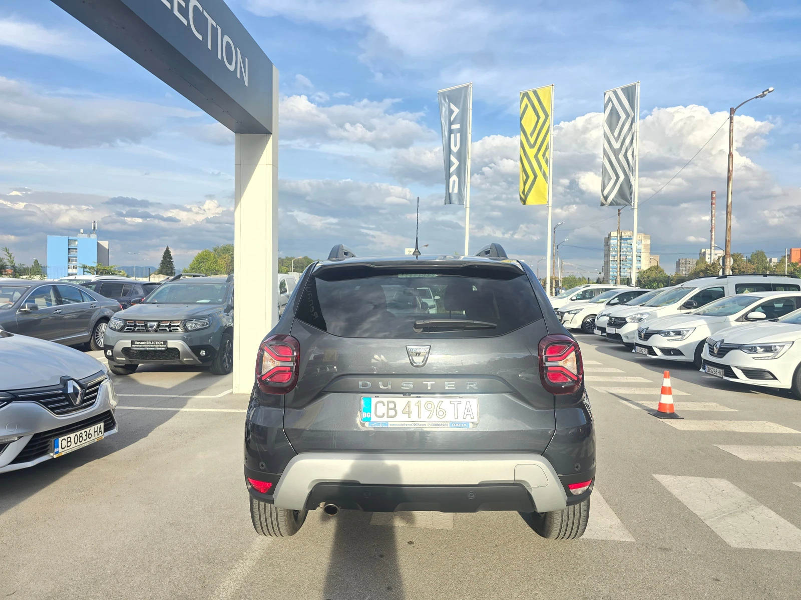 Dacia Duster 1.0 Tce LPG - изображение 4