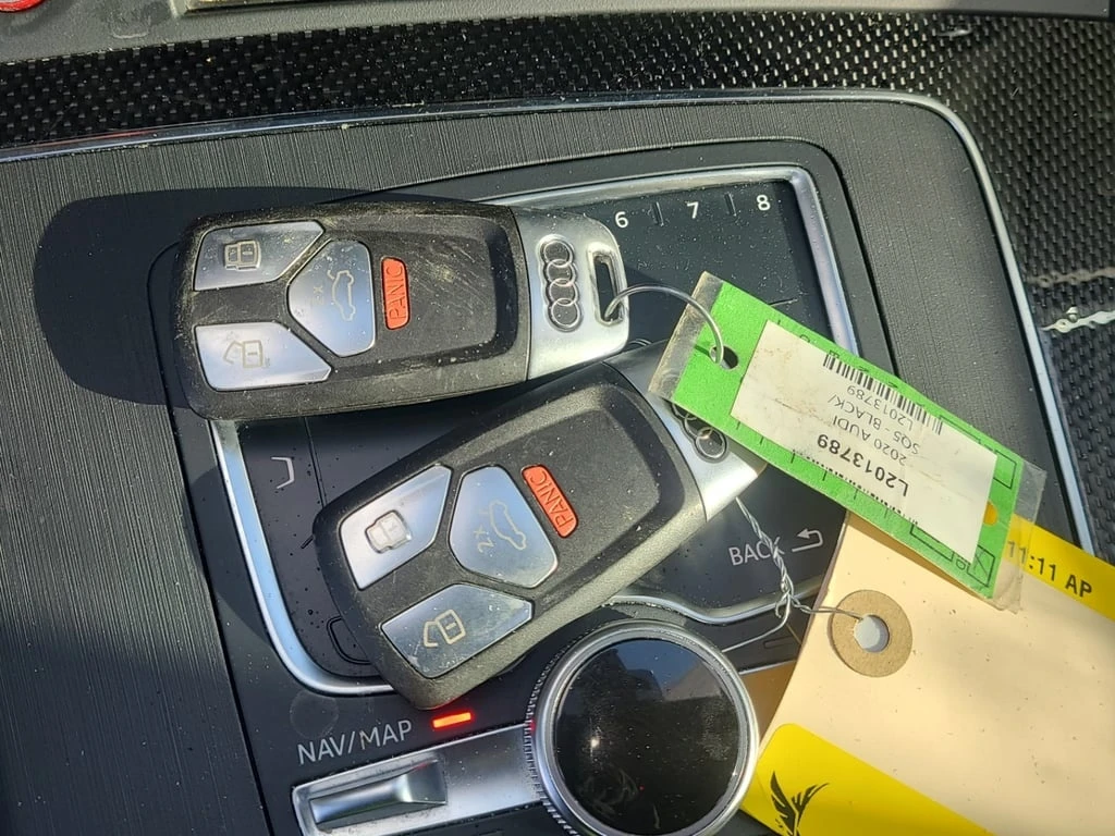 Audi SQ5 * Progressiv * CARFAX * ФИНАНСИРАНЕ - изображение 7