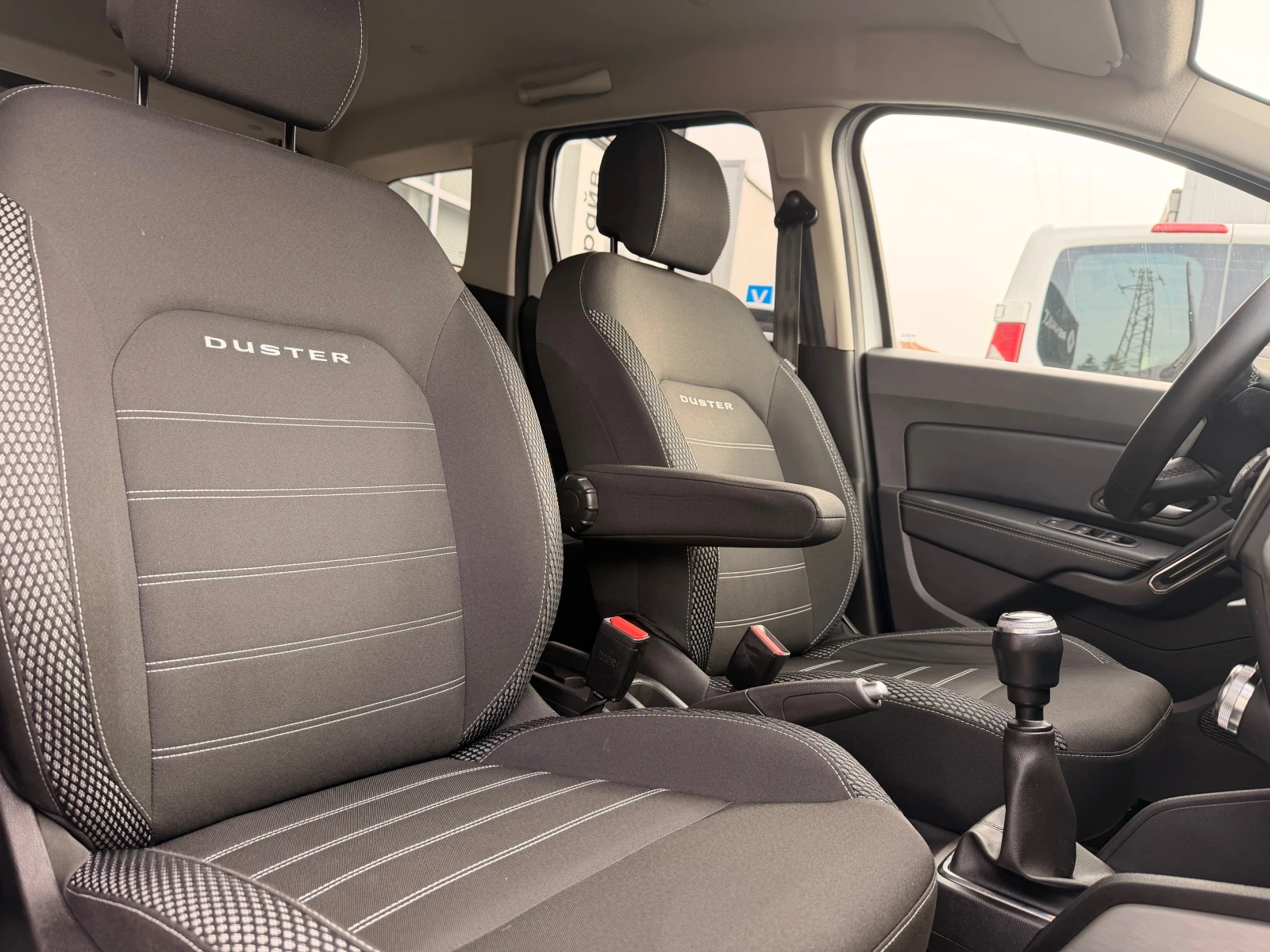 Dacia Duster 1.3 Tce/150 �.�. / 4x4 /Prestige | Mobile.bg � ����������� 12