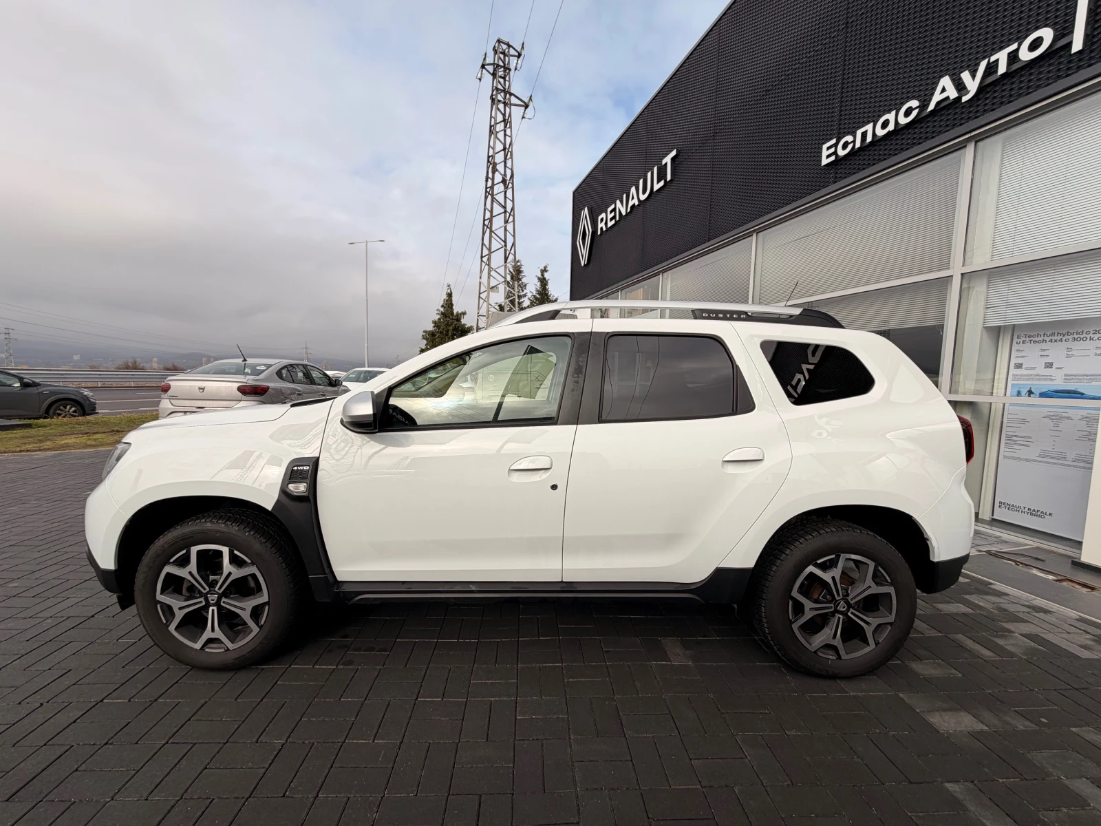 Dacia Duster 1.3 Tce/150 к.с. / 4x4 /Prestige - изображение 7