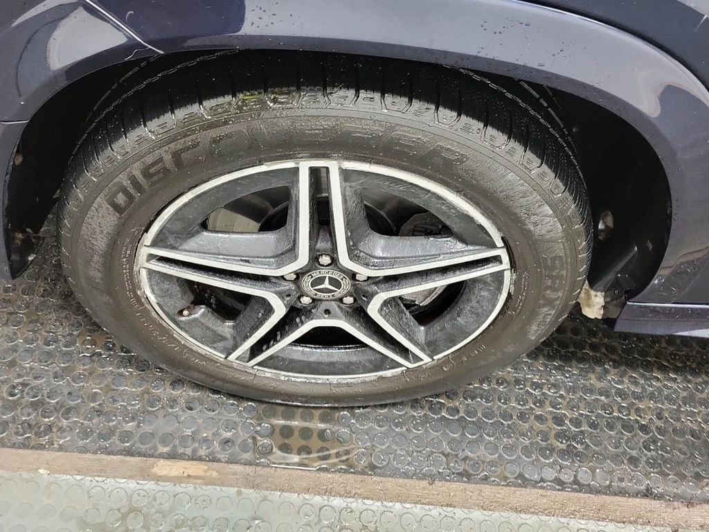 Mercedes-Benz GLE 2022 * 450 * CARFAX * ОТ ПРЕДСТАВИТЕЛСТВО - изображение 8