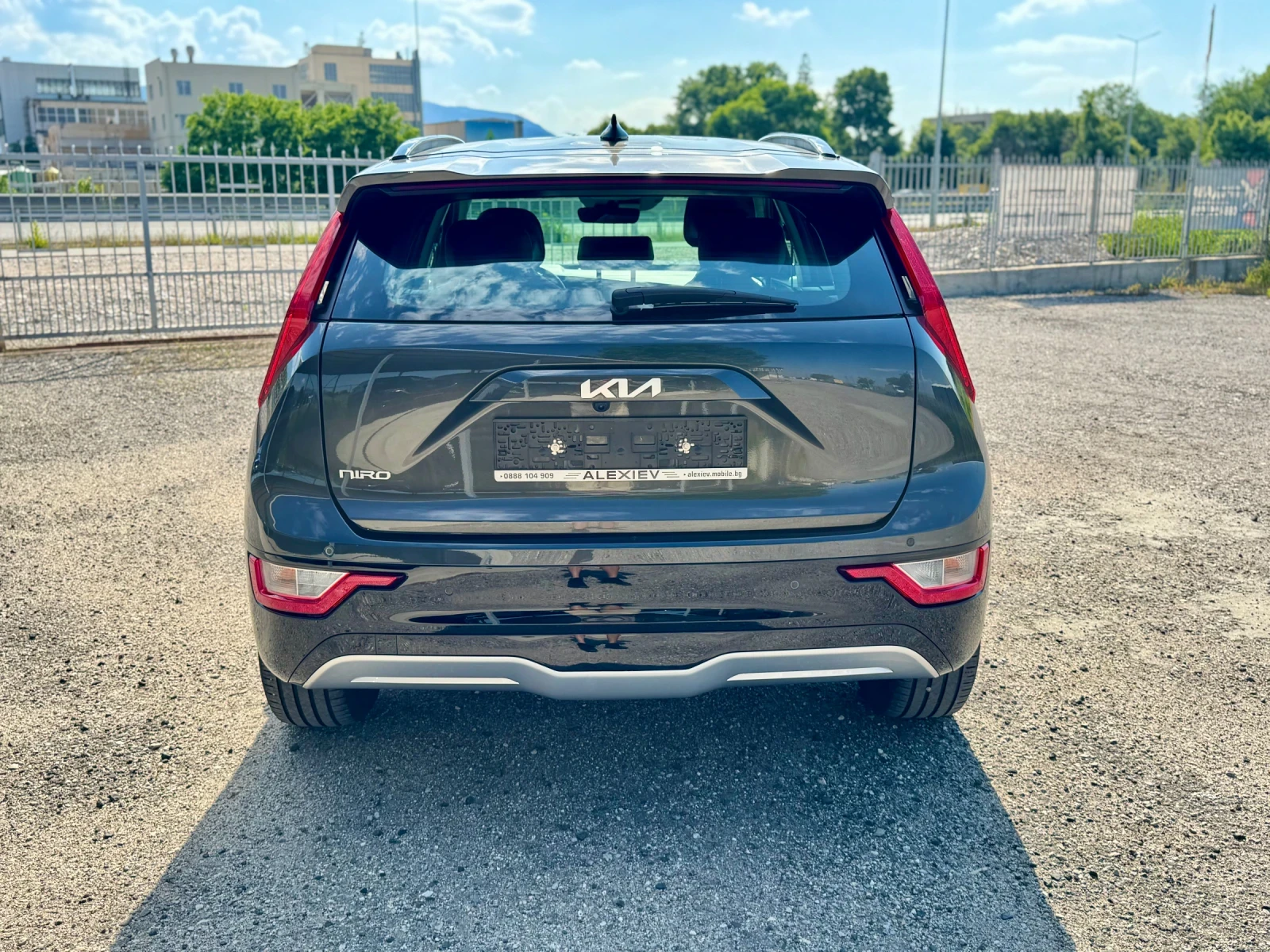 Kia Niro EV 65KWh 204кс WP 100% Soh Термопомпа, снимка 5 - Автомобили и джипове - 54681135