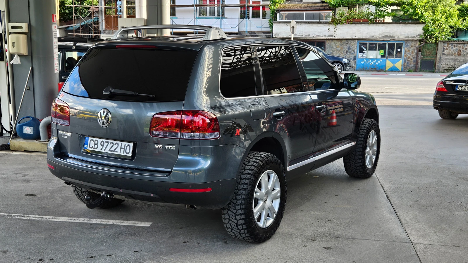 VW Touareg 3.0 Navig/Klimatronik/Avtomat/Два блокажа/Бавни , снимка 6 - Автомобили и джипове - 54807361
