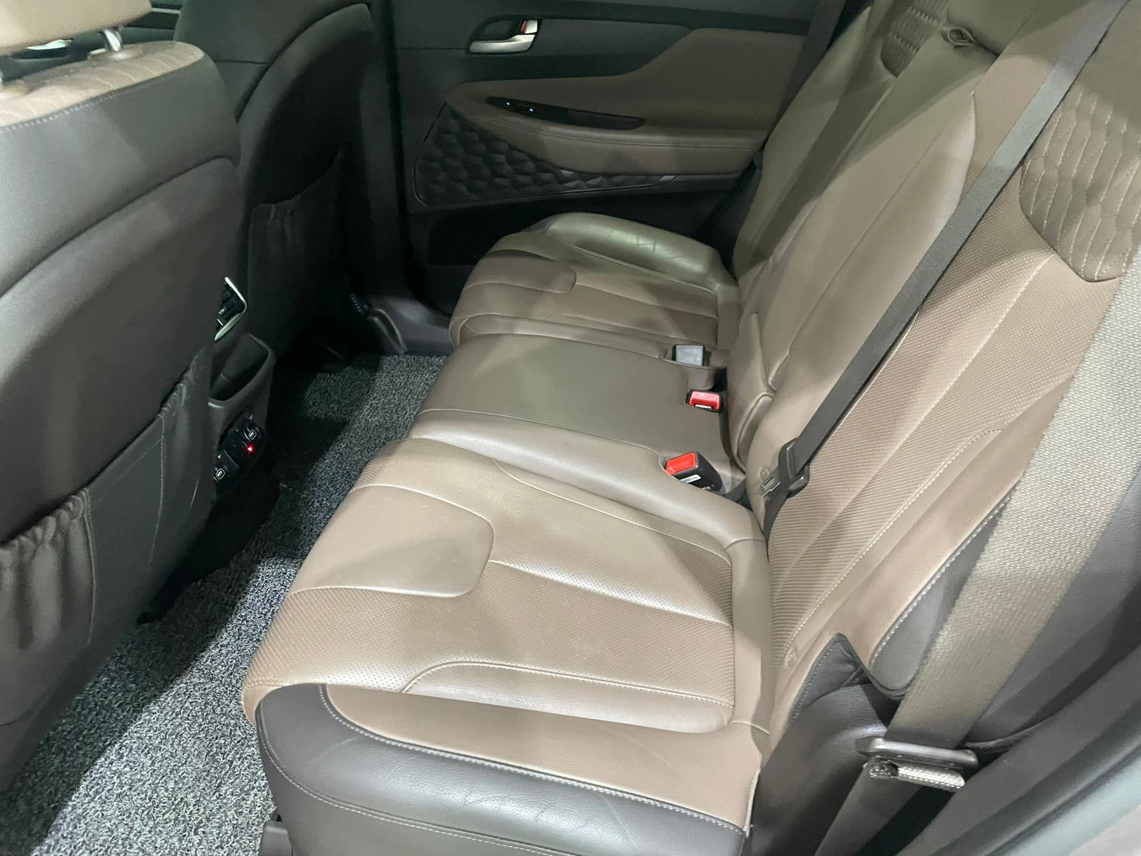 Hyundai Santa fe 2.2 CRDi AWD ! 6+ 1 ! HTRAC ! Prestige !, снимка 12 - Автомобили и джипове - 54932125