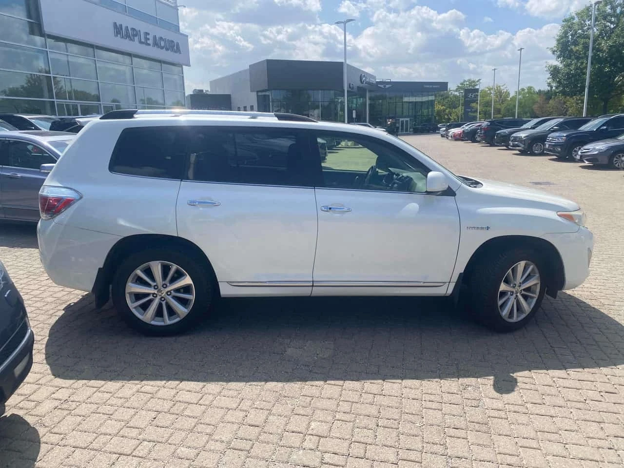 Toyota Highlander * Limited * АВТОКРЕДИТ БЕЗ ПЪРВОНАЧАЛНА ВНОСКА* , снимка 3 - Автомобили и джипове - 55768822