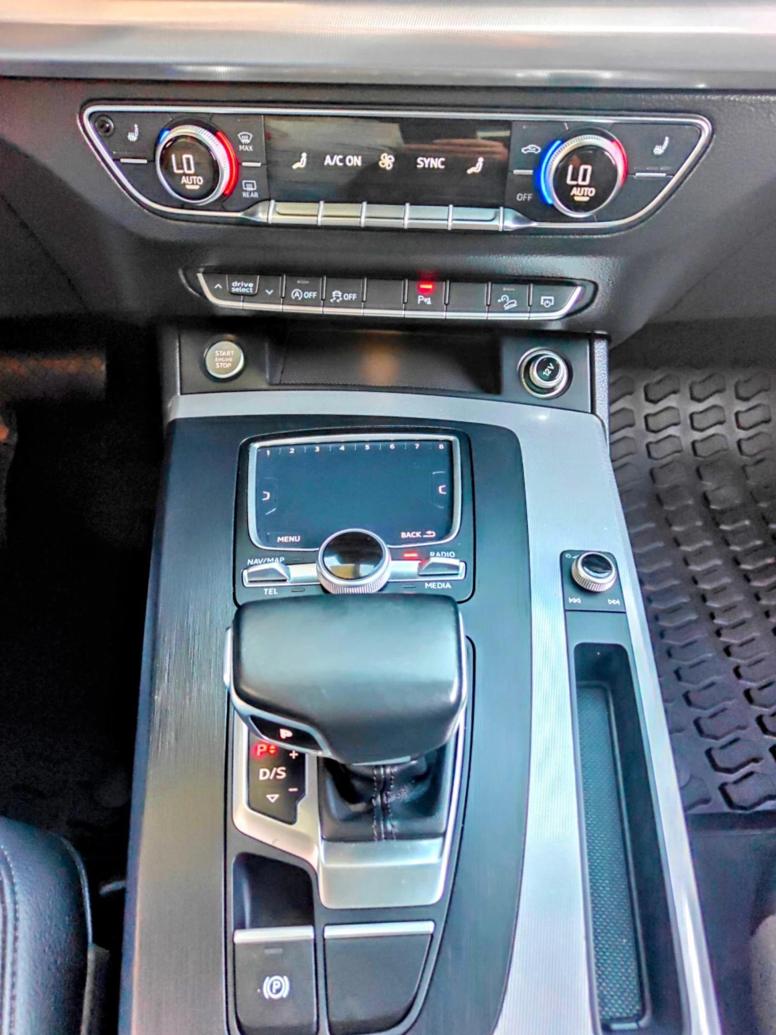 Audi Q5 20TFSI Technik Digital B&O, снимка 10 - Автомобили и джипове - 55974919