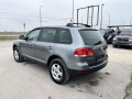 VW Touareg 2.5TDI КОЖА 6 скорости Italia - изображение 8