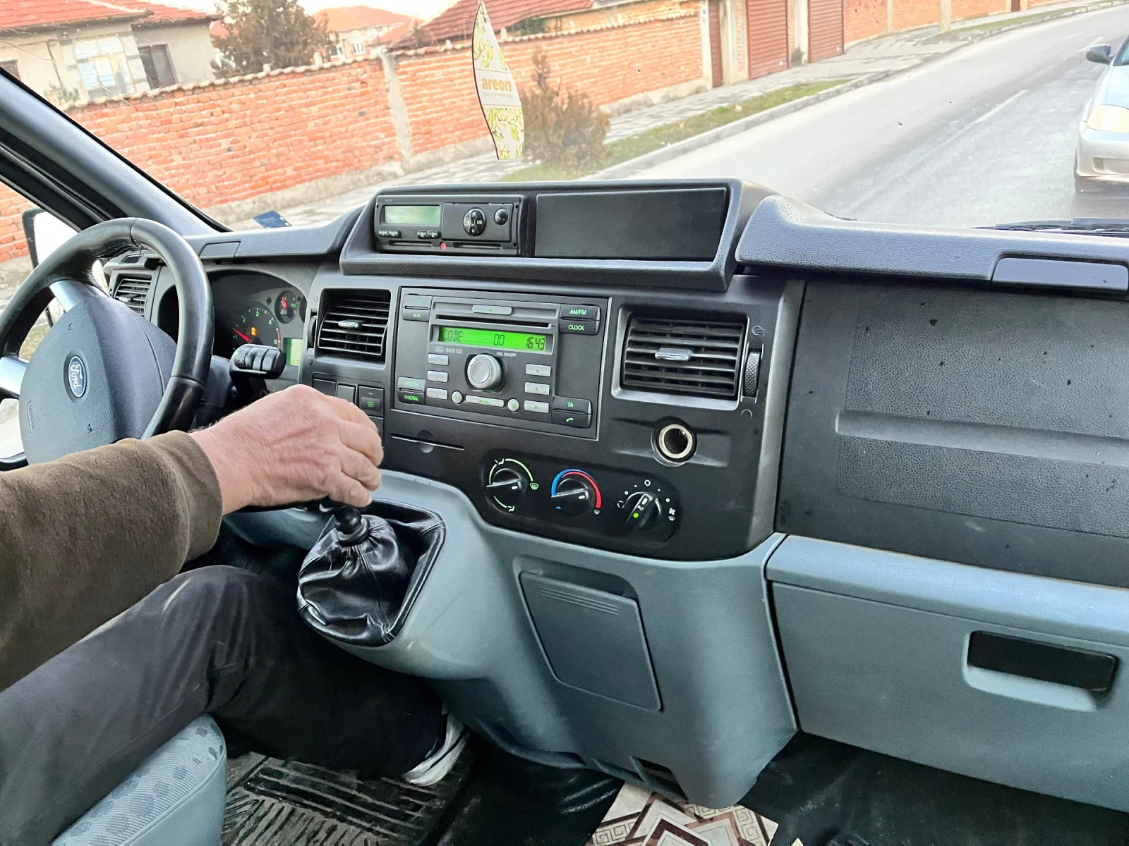 Ford Transit 2.2, 140 КС, 8+ 1, снимка 8 - Бусове и автобуси - 56252821