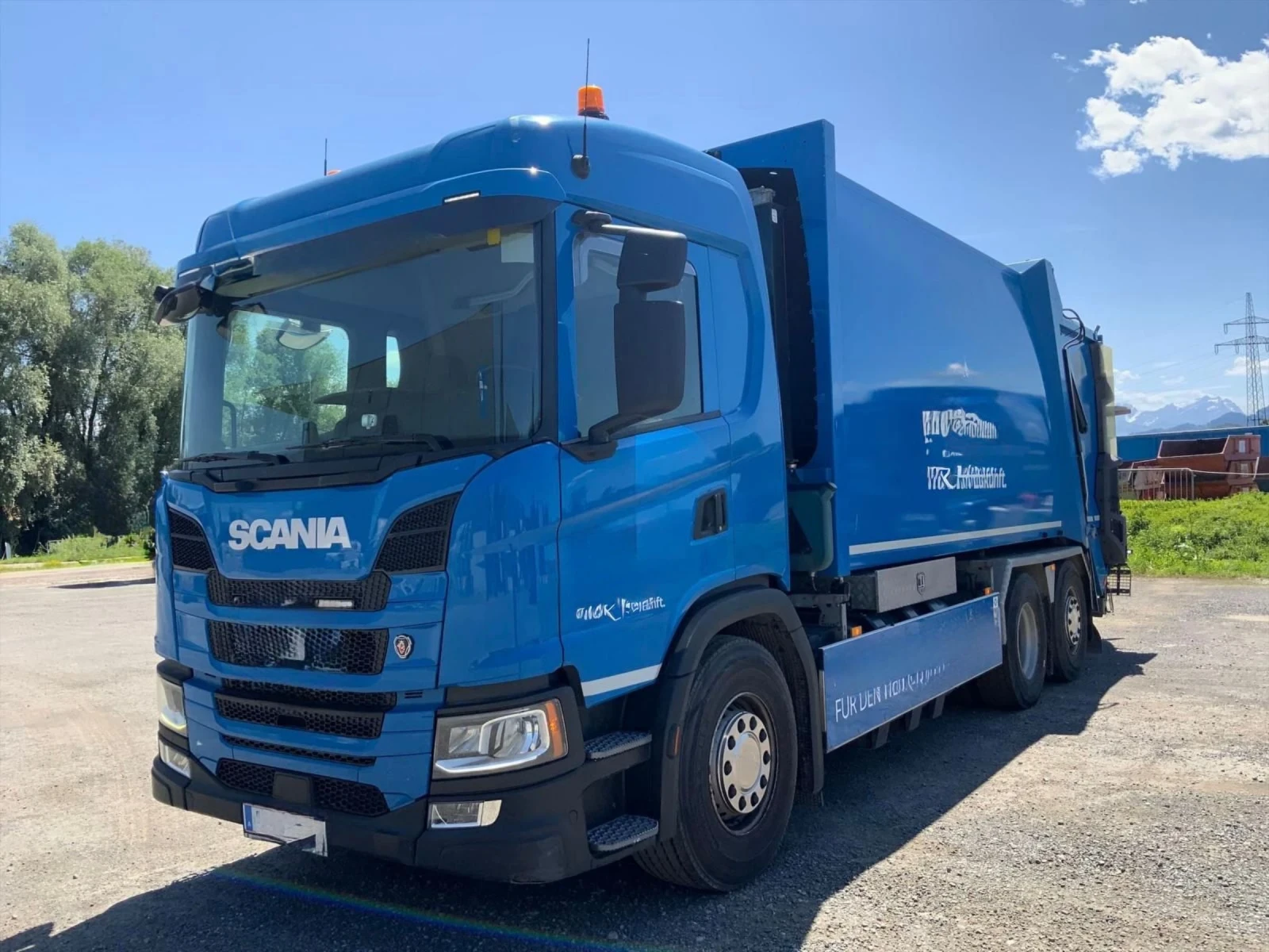 Scania P 310 EURO 6 НА МЕТАН Сметосъбирач