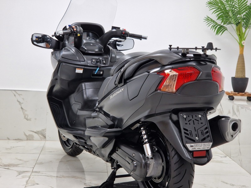 Suzuki Burgman 650/EXECUTIVE PLUS/FULL/ЛИЗИНГ, снимка 9 - Мотоциклети и мототехника - 46464019