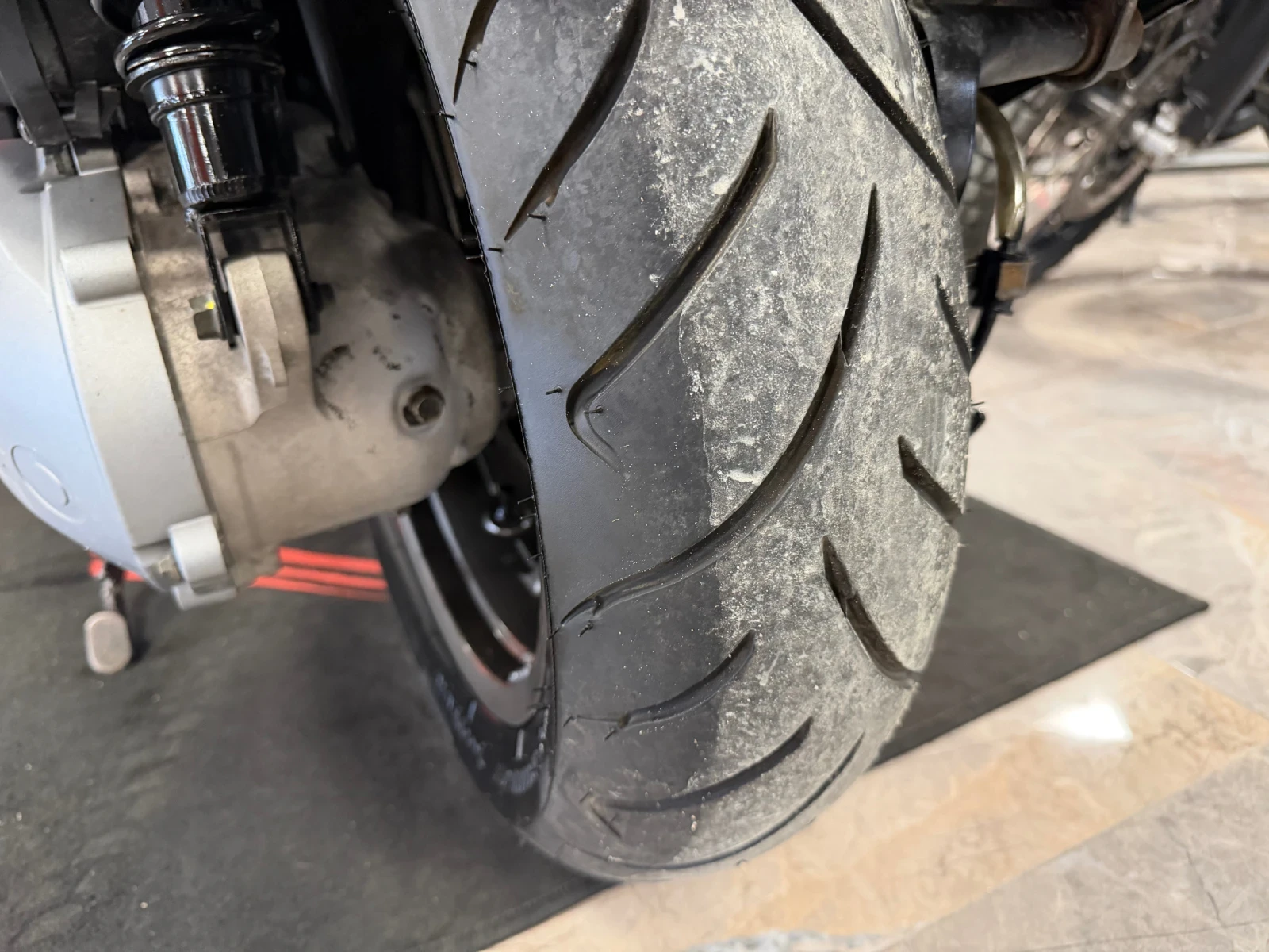 Kymco Xciting 400I - изображение 6