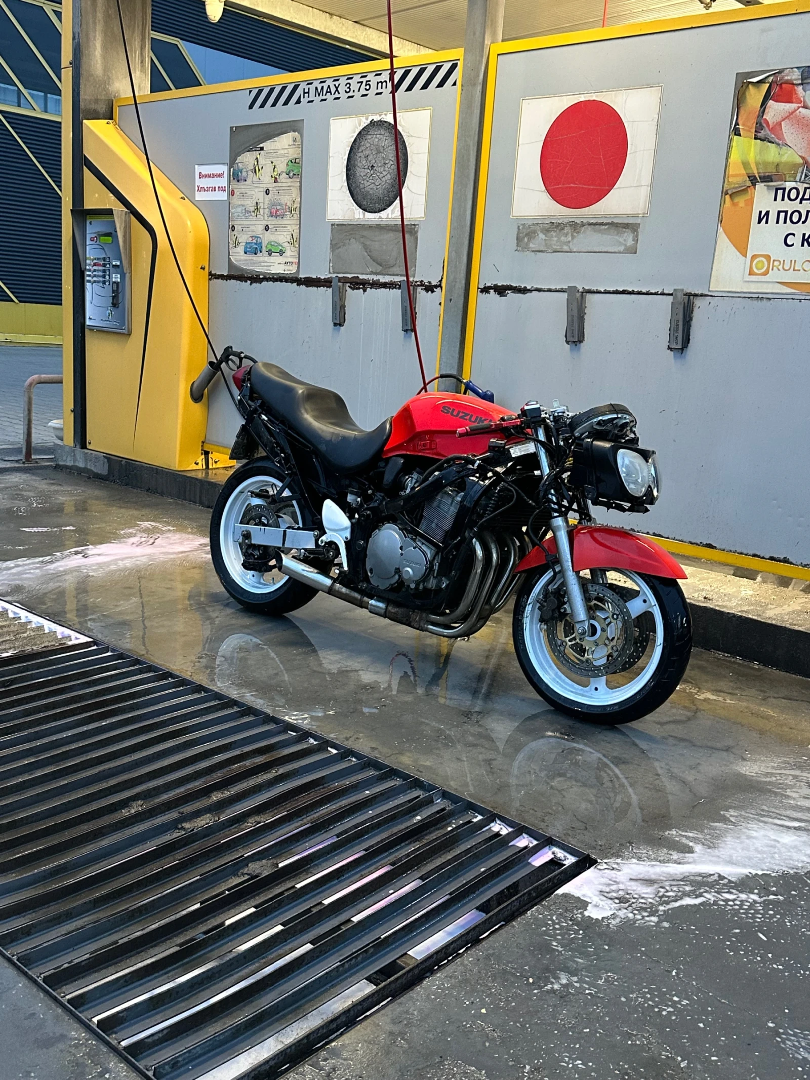 Suzuki Katana, снимка 4 - Мотоциклети и мототехника - 54231031