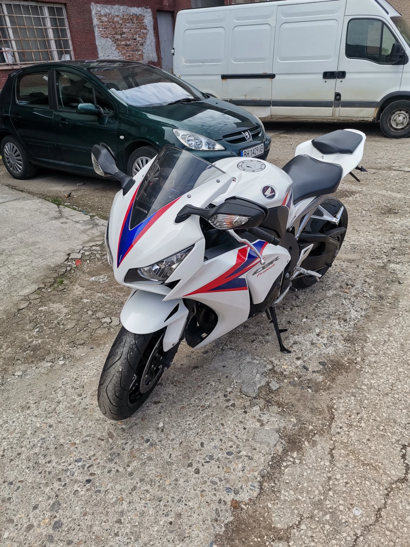 Honda Cbr Cbr1000rr, снимка 13 - Мотоциклети и мототехника - 55386059