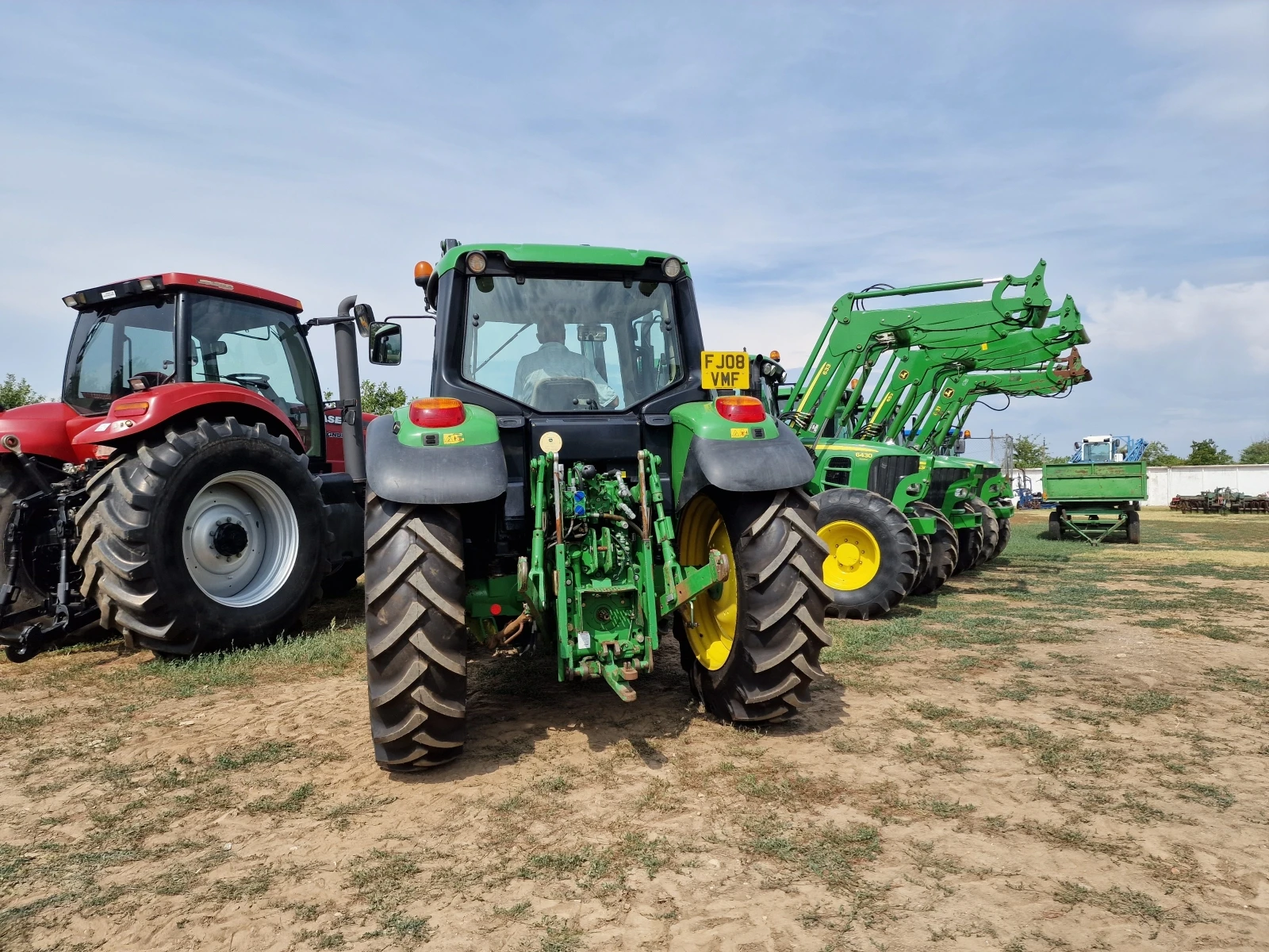 Трактор John Deere 6330 - Фадрома - изображение 5