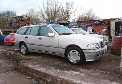 Трансмисия за Mercedes-Benz C 250, снимка 2 - Части - 49502162