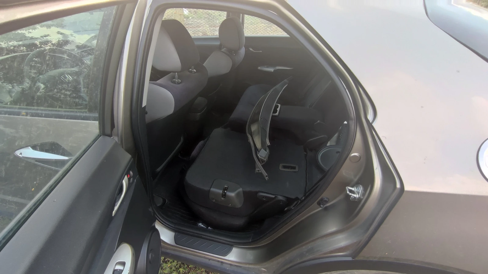 Honda Civic VIII Hatchback 2006 | Mobile.bg � ����������� 8
