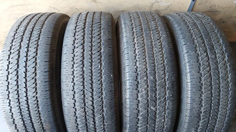 Гуми Летни 245/70R16, снимка 1 - Гуми и джанти - 27401431