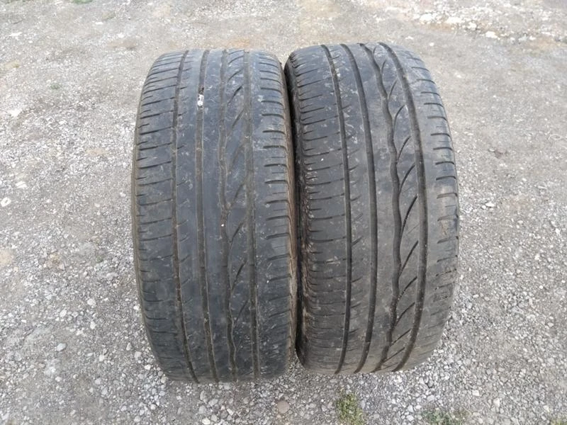 Гуми Летни 245/45R18, снимка 1 - Гуми и джанти - 28667712