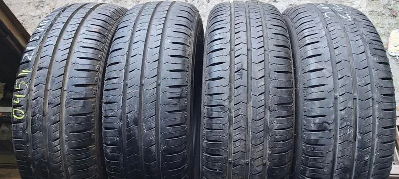 Гуми Летни 215/70R15, снимка 1 - Гуми и джанти - 35136986