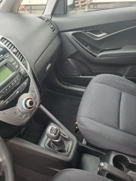 Hyundai Ix20, снимка 6
