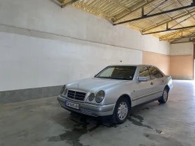 Mercedes-Benz E 250, снимка 3