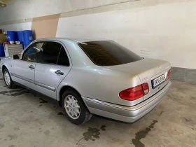 Mercedes-Benz E 250, снимка 6