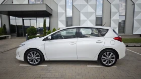 Toyota Auris 1.8i hybrid всички екстри за модела 100000км.!!!!! - 18500 лв. - 54354172 7