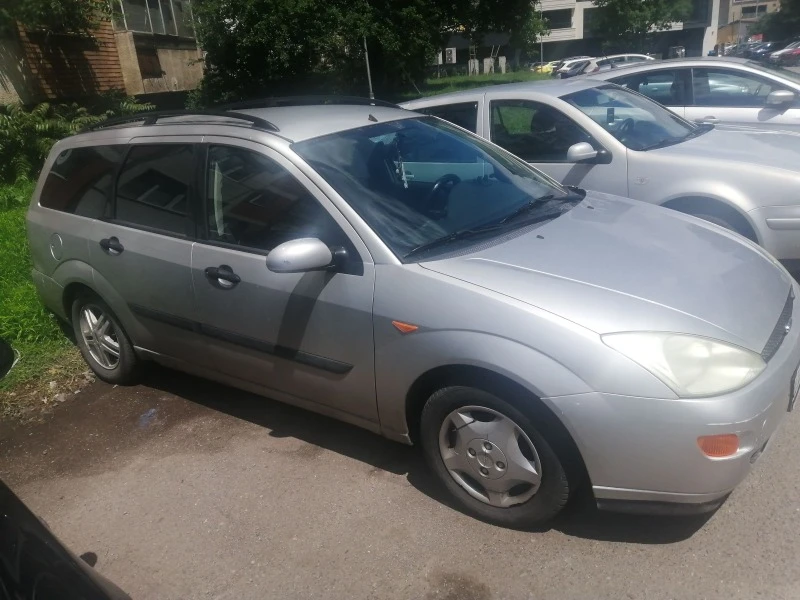 Ford Focus Комби, снимка 12 - Автомобили и джипове - 45713689