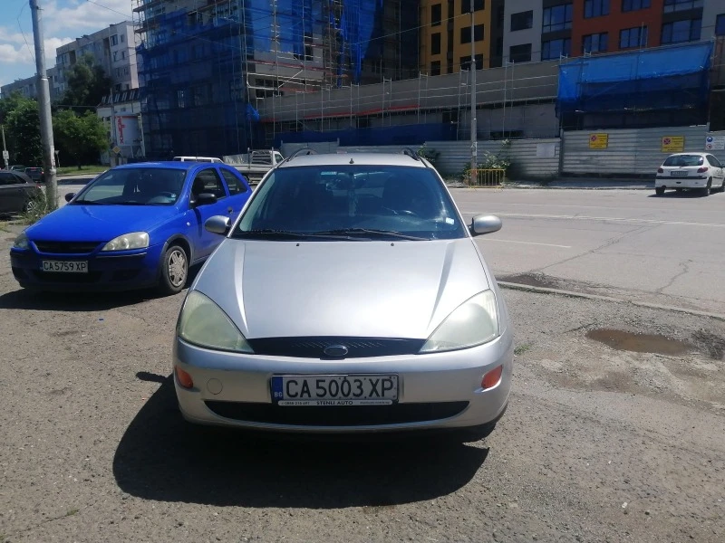 Ford Focus Комби, снимка 1 - Автомобили и джипове - 45713689