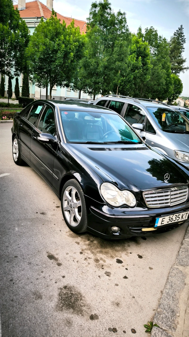 Mercedes-Benz C 220 Sport edition, снимка 2 - Автомобили и джипове - 47490416