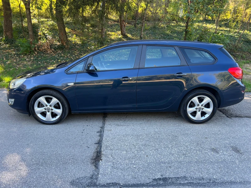 Opel Astra 1.7 CDTi/125p.s-EURO 5, снимка 7 - Автомобили и джипове - 47570468