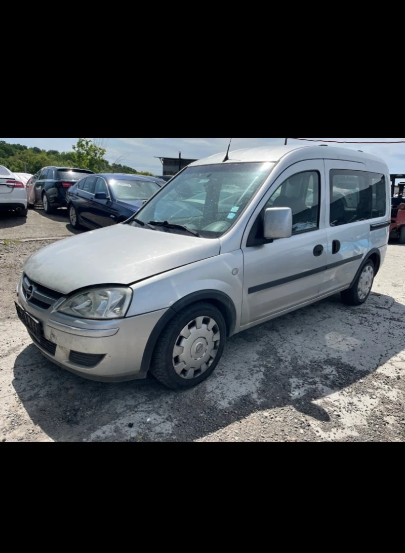 Opel Combo 1.3cdti, снимка 2 - Автомобили и джипове - 47846542