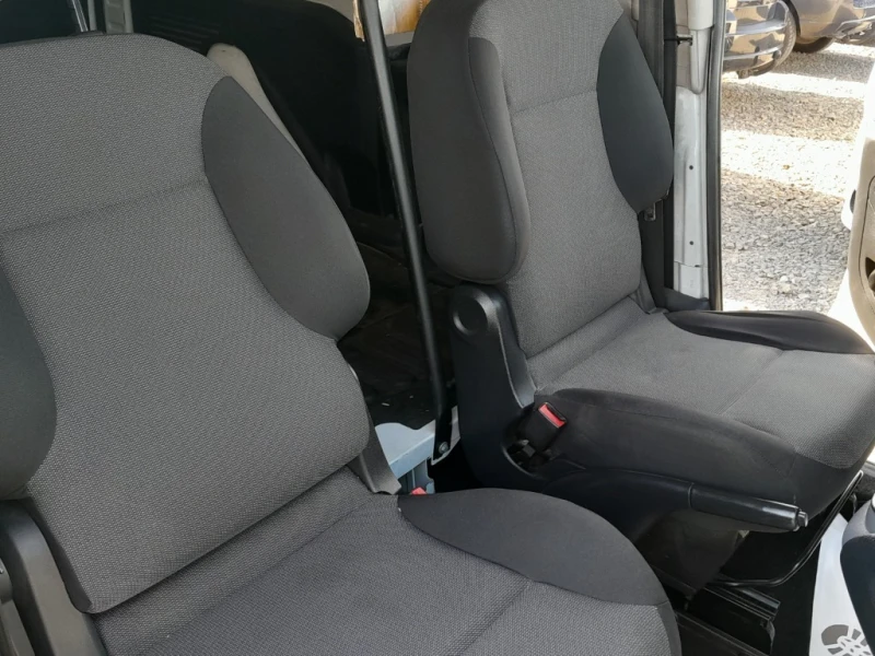 Citroen Berlingo, снимка 8 - Автомобили и джипове - 48764434