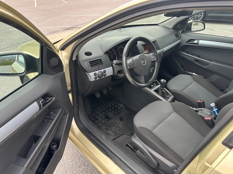 Opel Astra, снимка 8 - Автомобили и джипове - 49497403