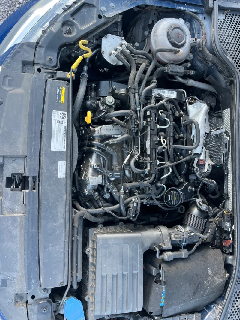 Seat Leon 1.6TDI  top, снимка 14 - Автомобили и джипове - 51791643