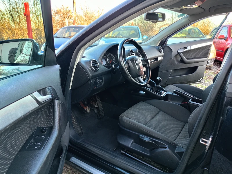 Audi A3 Recaro* AC* 5вр* 2.0/140* , снимка 10 - Автомобили и джипове - 52632866