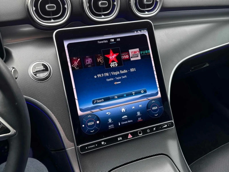 Mercedes-Benz C 300 * CARFAX * БЕЗ ПЪРВОНАЧАЛНА ВНОСКА, снимка 9 - Автомобили и джипове - 53140637