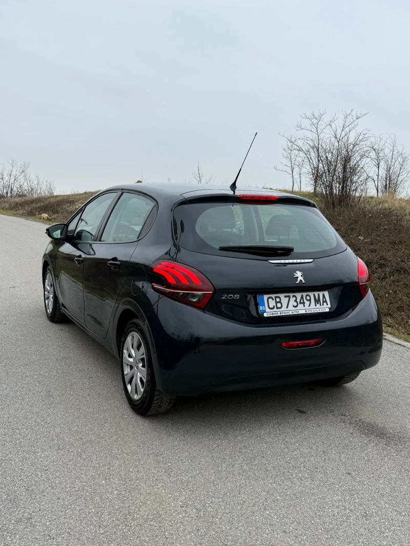 Peugeot 208 1.2 PureTech, снимка 7 - Автомобили и джипове - 53211341