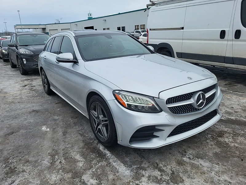 Mercedes-Benz C 300, снимка 4 - Автомобили и джипове - 53211592