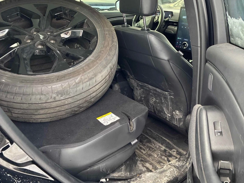 Ford Mustang Mach-E, снимка 13 - Автомобили и джипове - 53574298