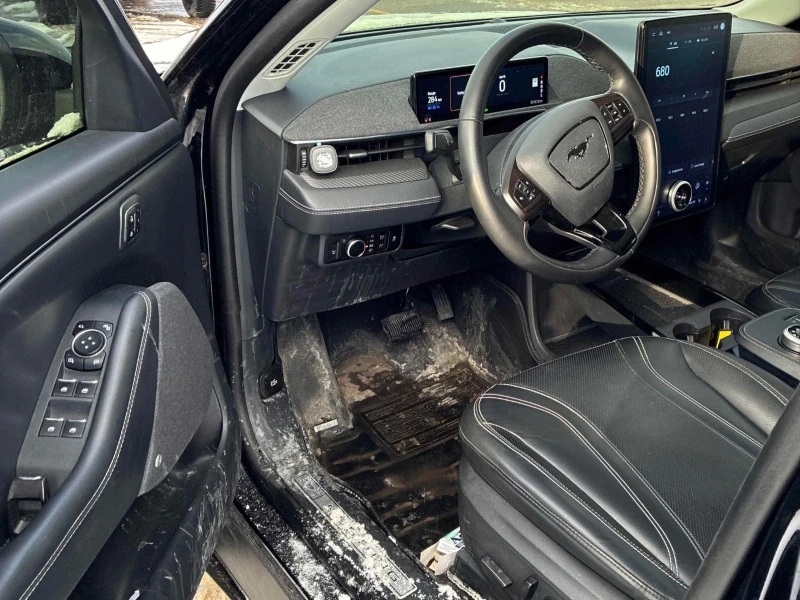 Ford Mustang Mach-E, снимка 6 - Автомобили и джипове - 53574298