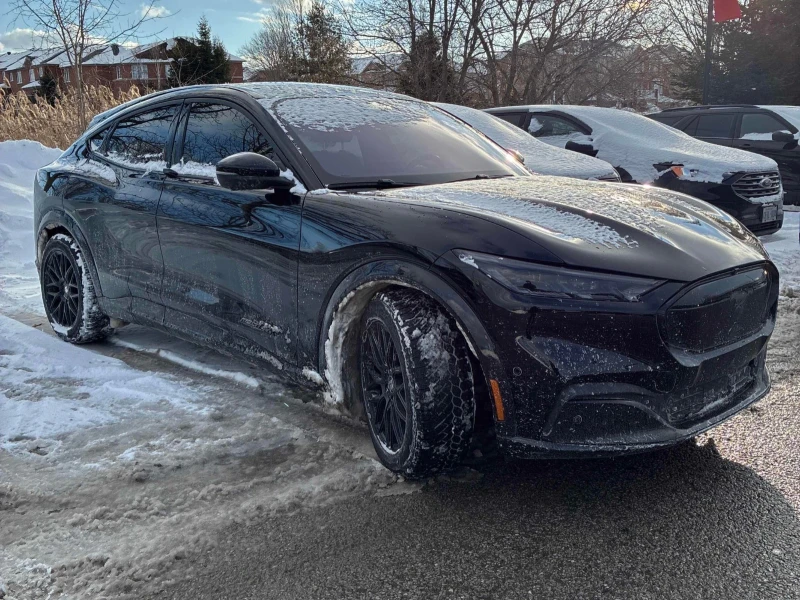 Ford Mustang Mach-E, снимка 3 - Автомобили и джипове - 53574298