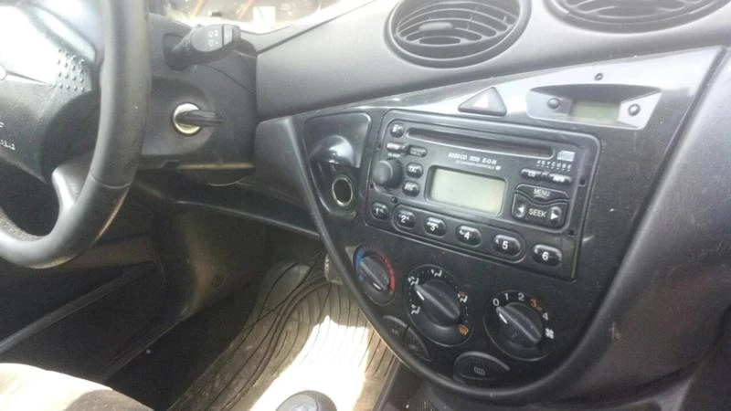 Ford Focus 1.8TDCI | Mobile.bg — изображение 4