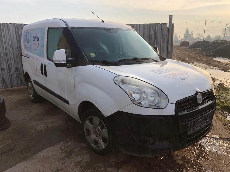 Fiat Doblo 1.3mjet, снимка 2 - Автомобили и джипове - 27408903