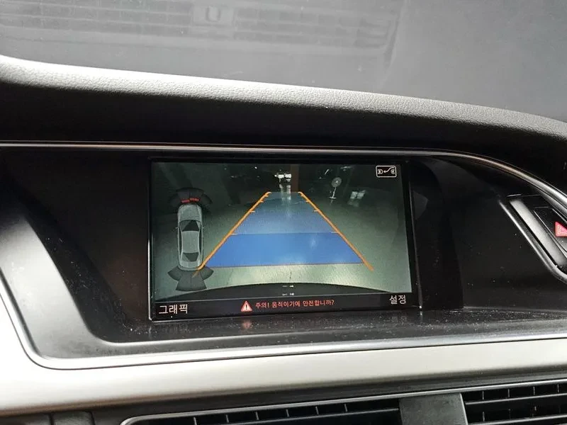 Audi A4, снимка 15 - Автомобили и джипове - 52490192