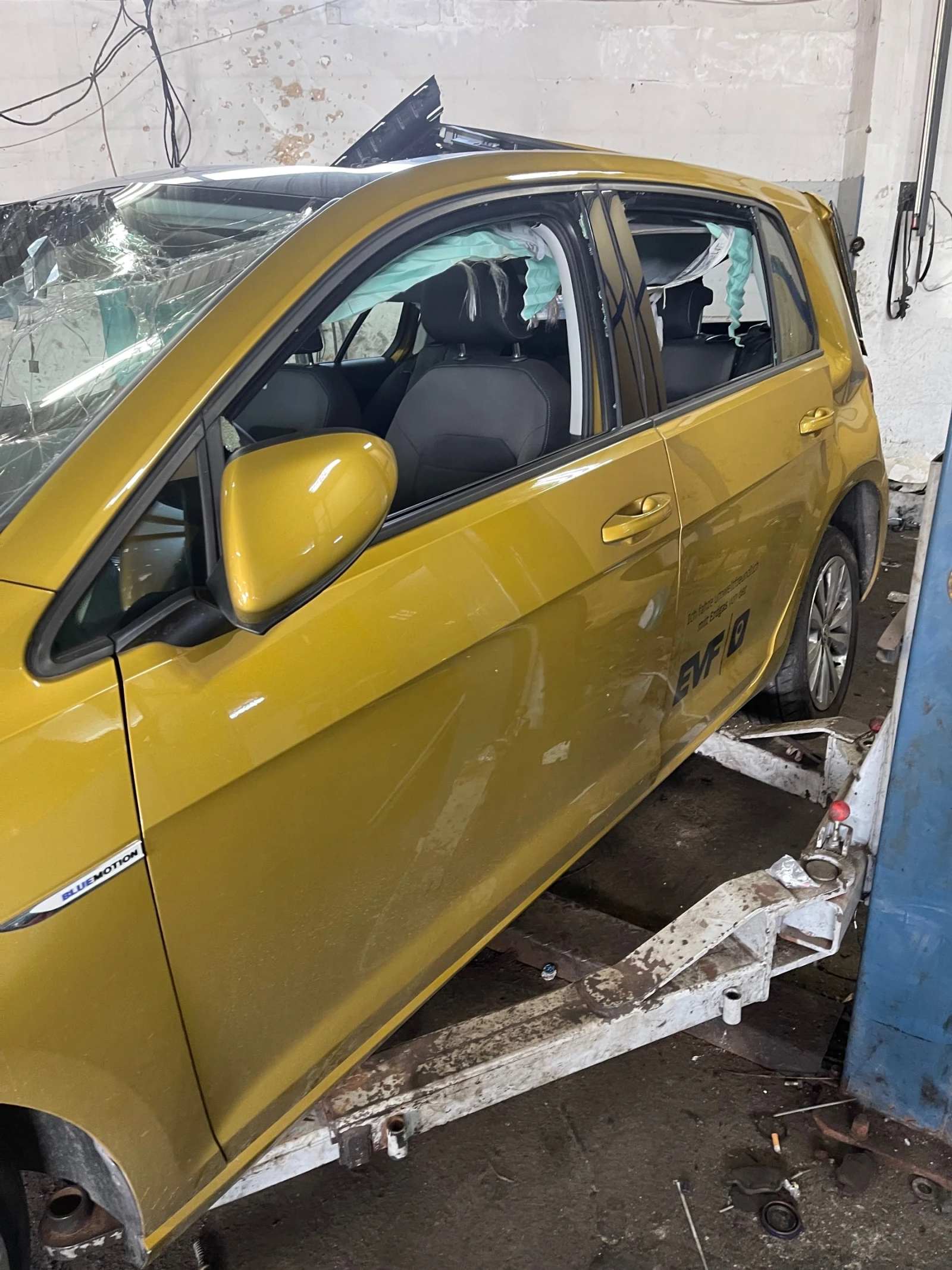 VW Golf 1.4 TGI, снимка 1